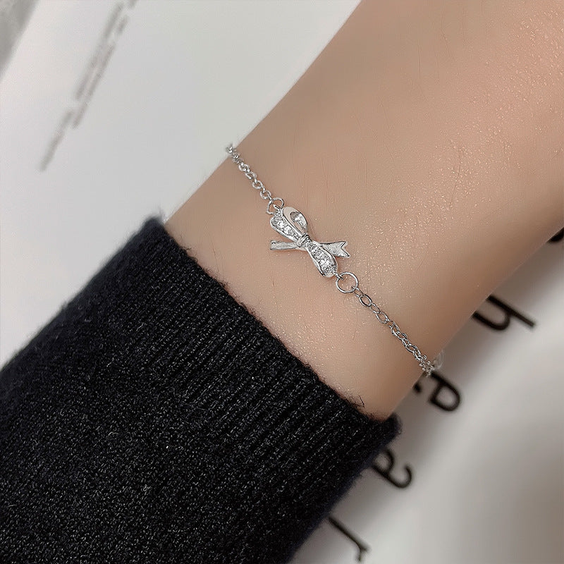 Cold Light Luxury Personalized Girlfriends Diamond Bow Bracelet