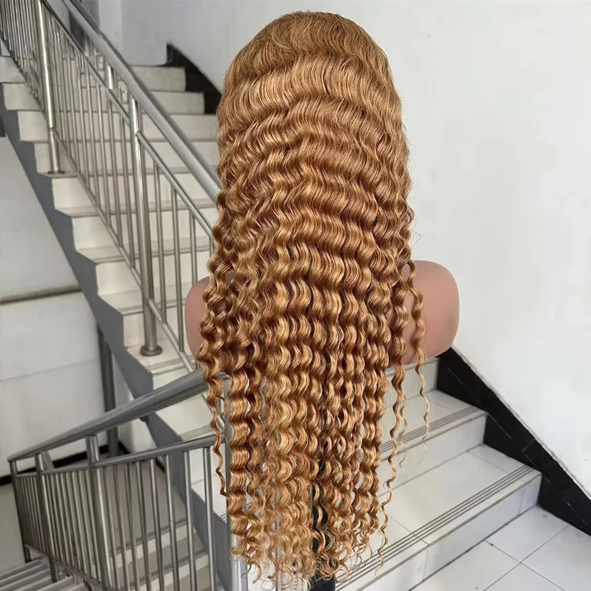 Honey Blonde 200% Full 13x4 13x6 HD Lace Front Wig for Women Remy Human Hair Deep 4x4 Closure 30 Wig 27#Light Brown Color Water